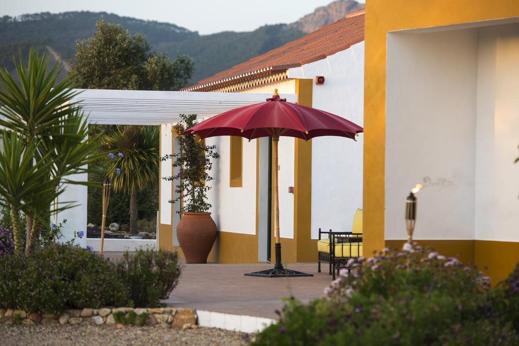 וילה נובה דה מילפונטס Herdade Do Amarelo Nature & Spa מראה חיצוני תמונה